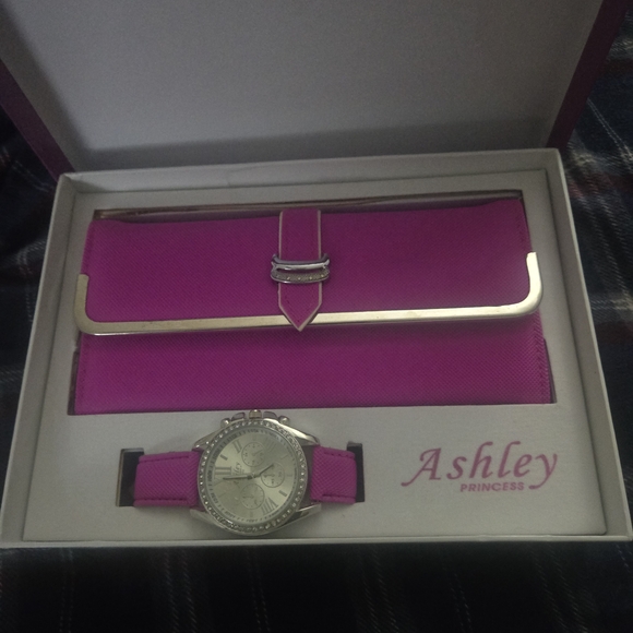 Pink Wallet and Watch Set